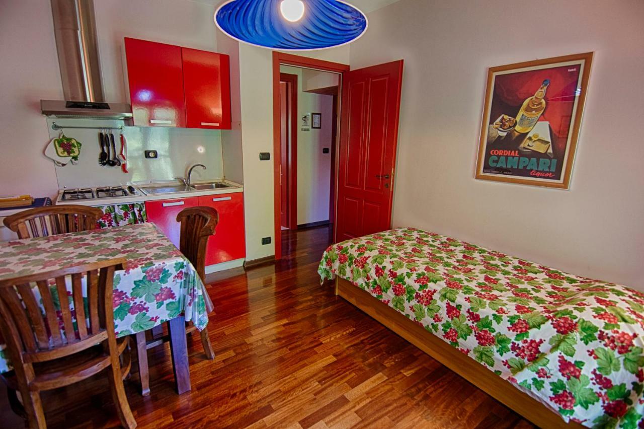 Sinio B&B Il Sole Delle Rive מראה חיצוני תמונה